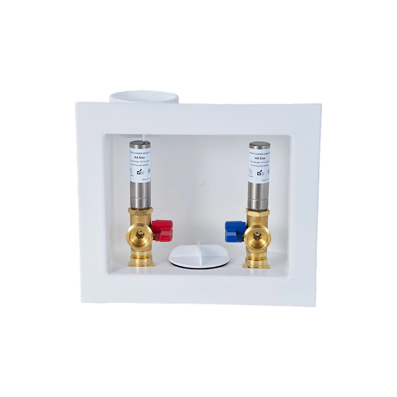 Caja de drenaje para lavadora conectada a CPVC con protector de martillo de agua de acero inoxidable