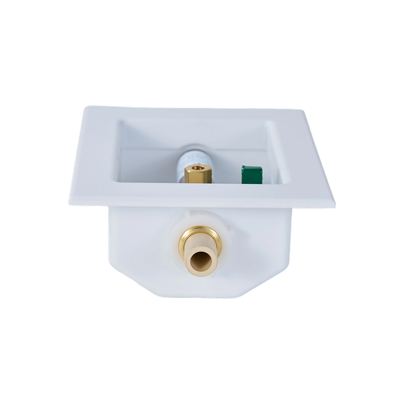 Caja de salida para máquina de hielo conectada a CPVC con protector de martillo de agua de acero inoxidable Caja de salida para máquina de hielo conectada a CPVC con protector de martillo de agua de acero inoxidable