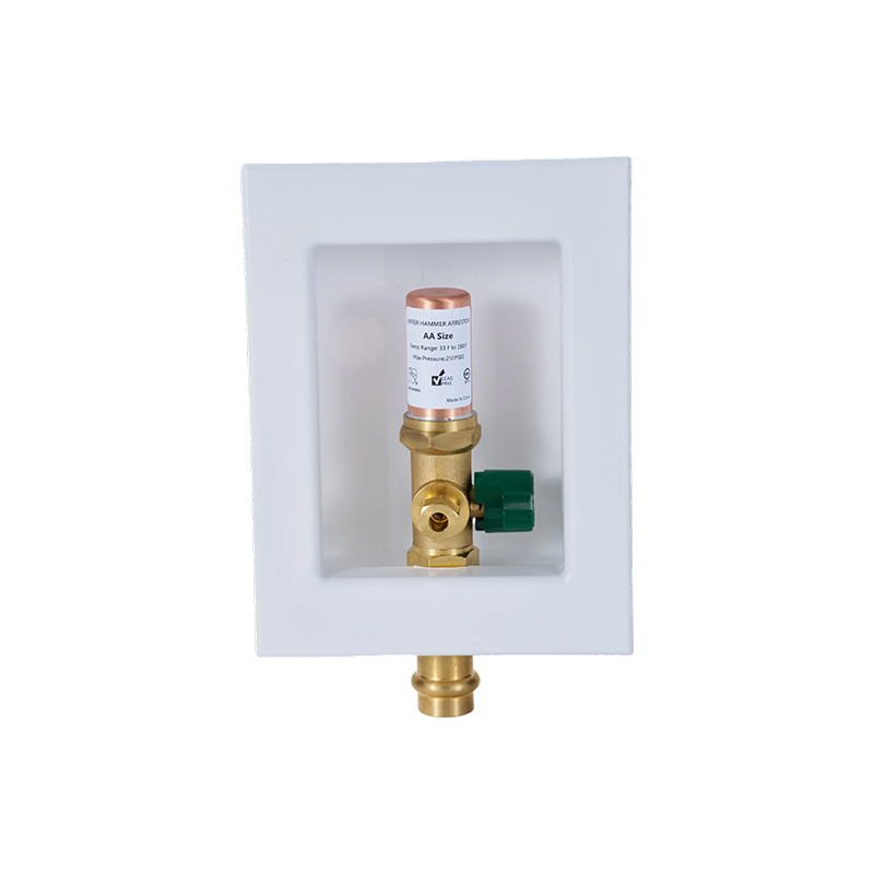 Caja de salida para máquina de hielo con conexión a presión de 1/2' y protector de martillo de agua de latón